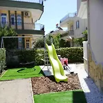 Mesan Golfing