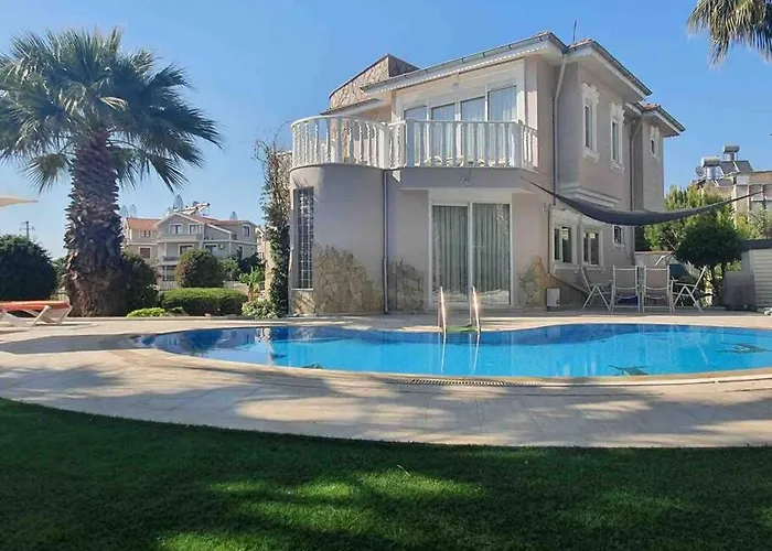 Mesan Golfing Βίλα Μπέλεκ